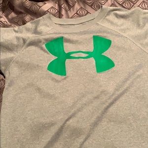 Boys Under Armour Youth Medium Shirt